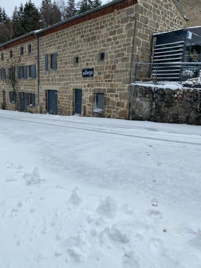 Auberge De Thelis Luaran gambar