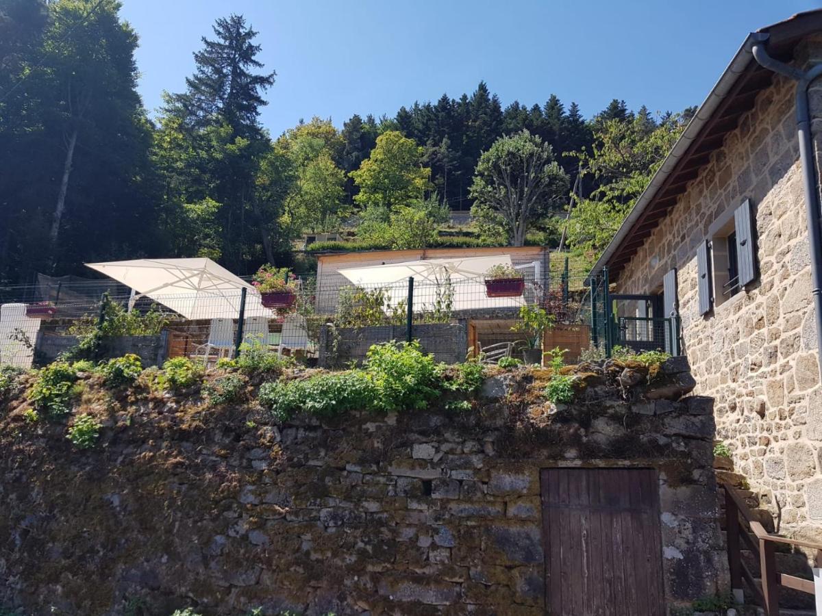 Auberge De Thelis Luaran gambar